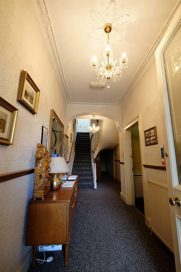 Talisker Guest House Inverness Bagian luar foto